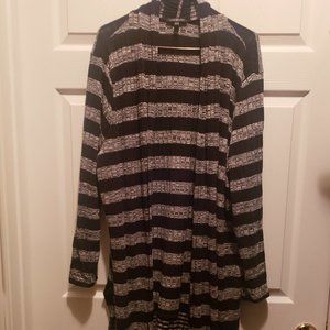 Lane Bryant, black and gray sweater, size 26/28